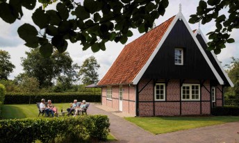 Gallery image mobile 3